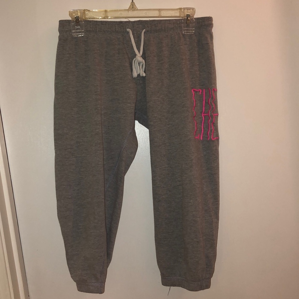 Cheer cropped sweat pants